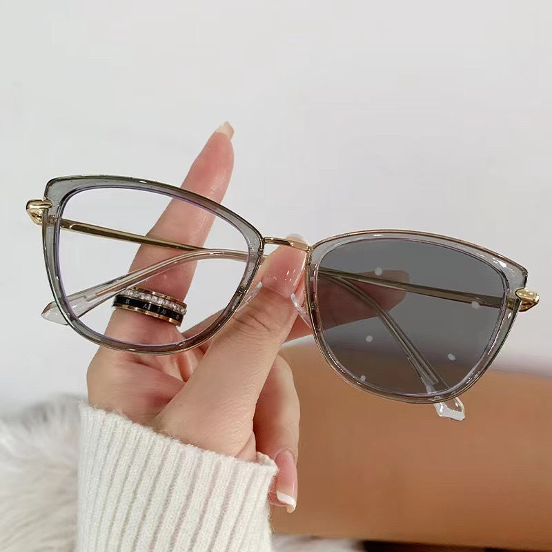 Women's fashionable Cat-Eye sunglasses with UV protection and ergonomic design Kalsten