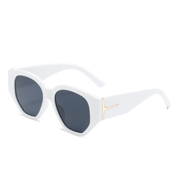 Fashionable Cat-Eye Sunglasses with Unique Geometric Frame Kalsten