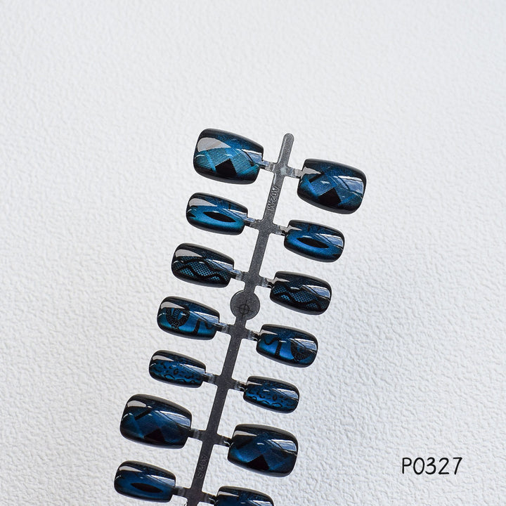 Artistic Press-On Nail Tips Kalsten