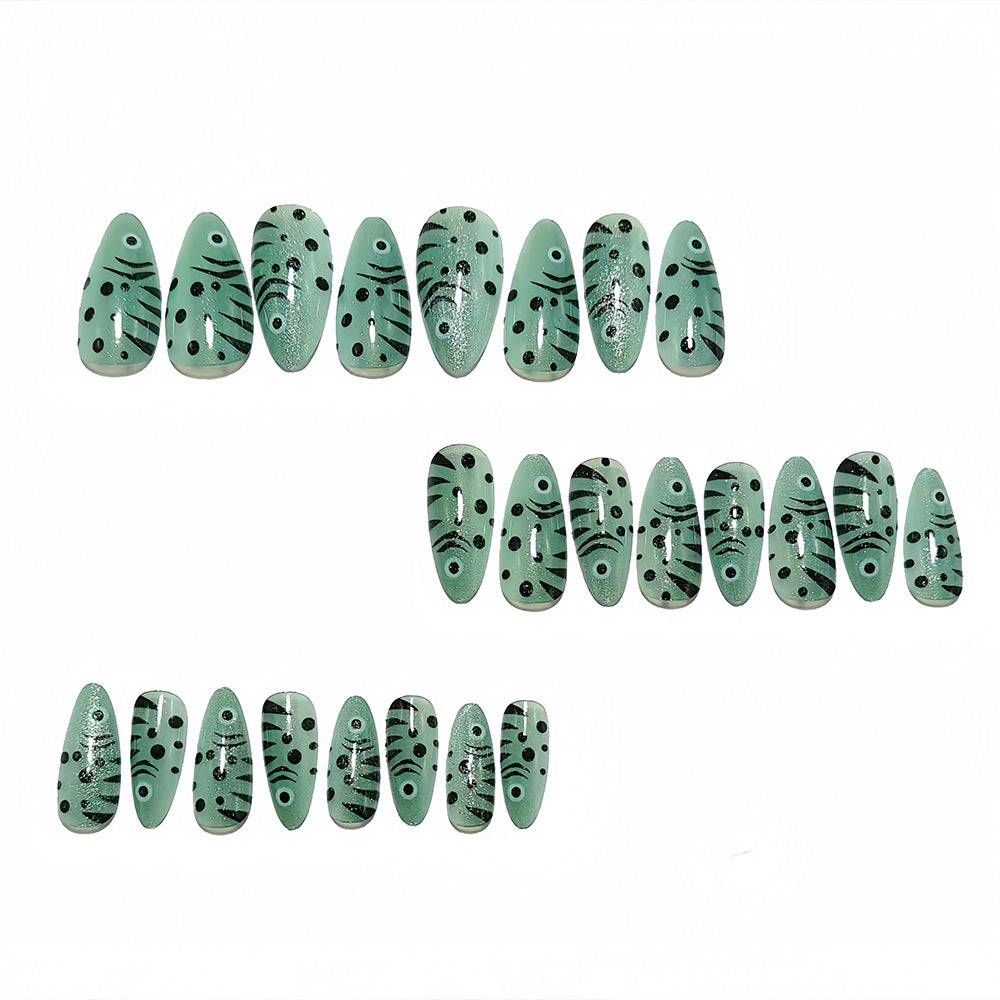 Artificial Nails in Creative Fish Design Kalsten