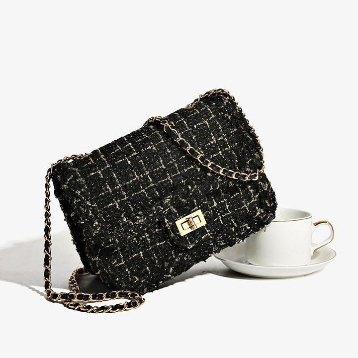 Elegant Textured Shoulder Bag Kalsten