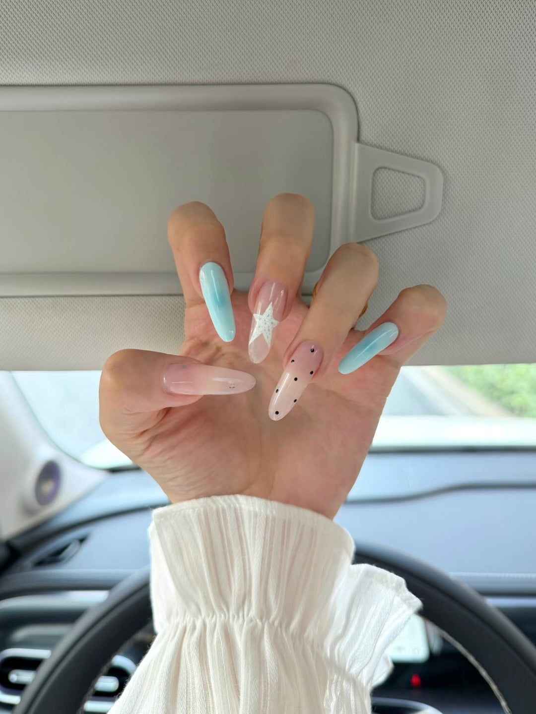Artistic Press-On Nails with Unique Patterns
