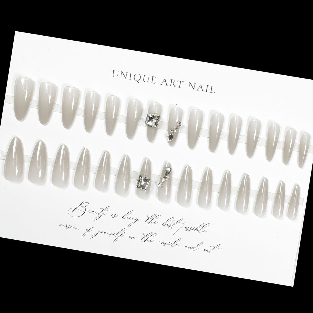 Glamorous Rhinestone-Embellished Press-On Nail Extensions Kalsten