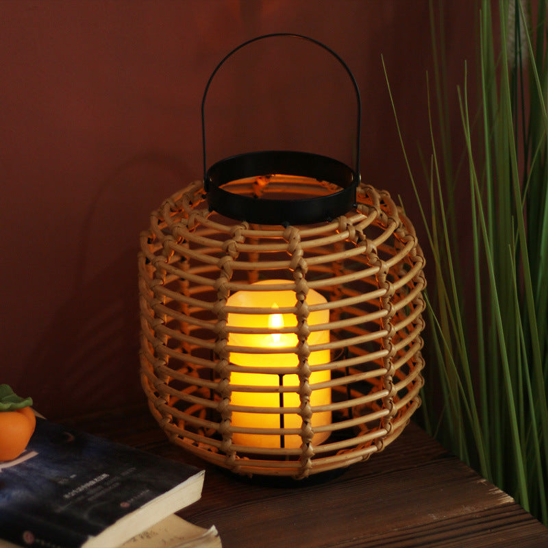 Decorative lantern made of braided rattan Kalsten