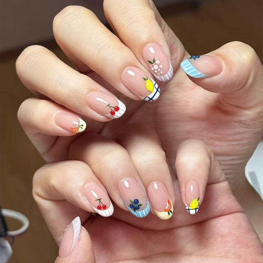 Artificial nails with cheerful flower designs Kalsten