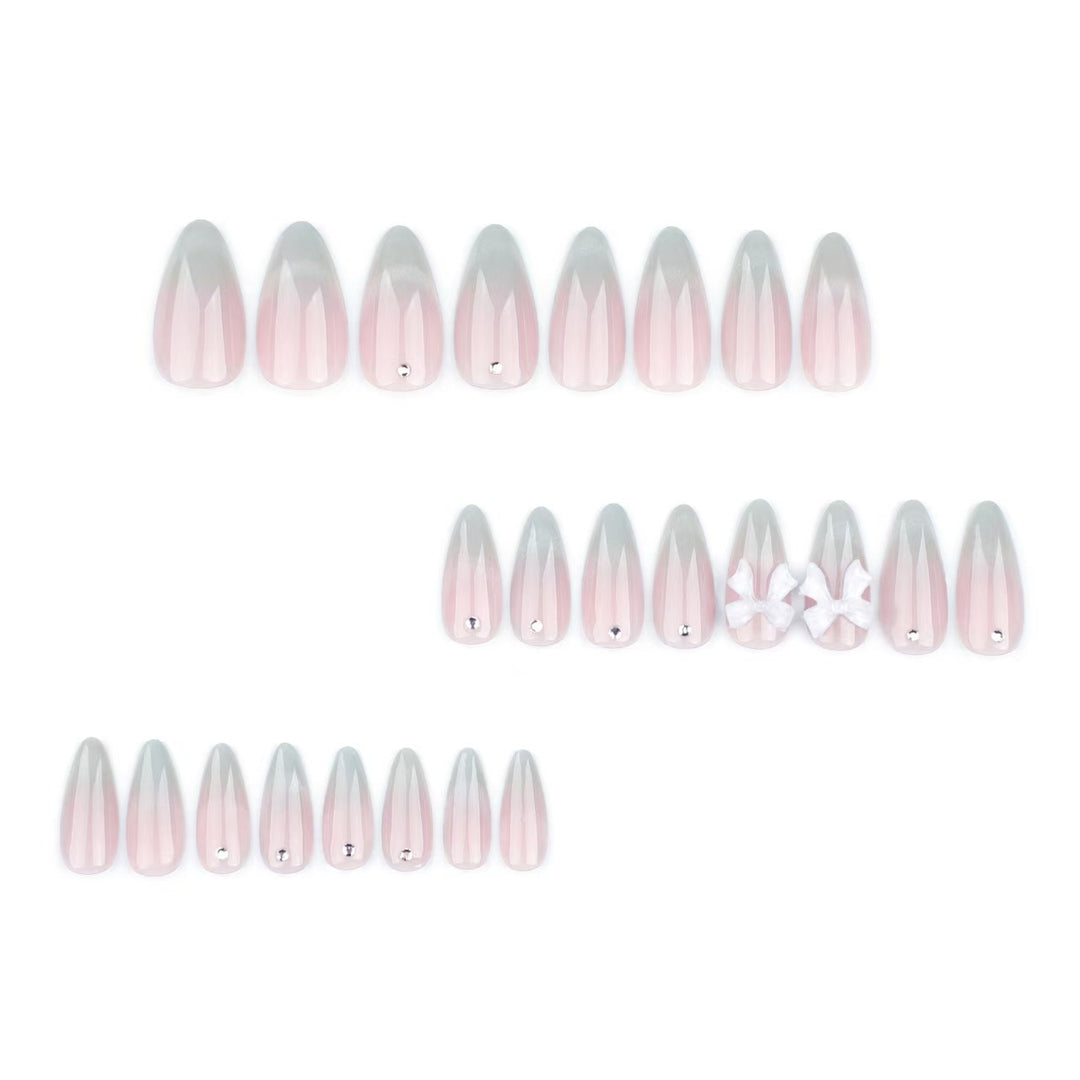 Elegant and Artistic Nail Tips Kalsten
