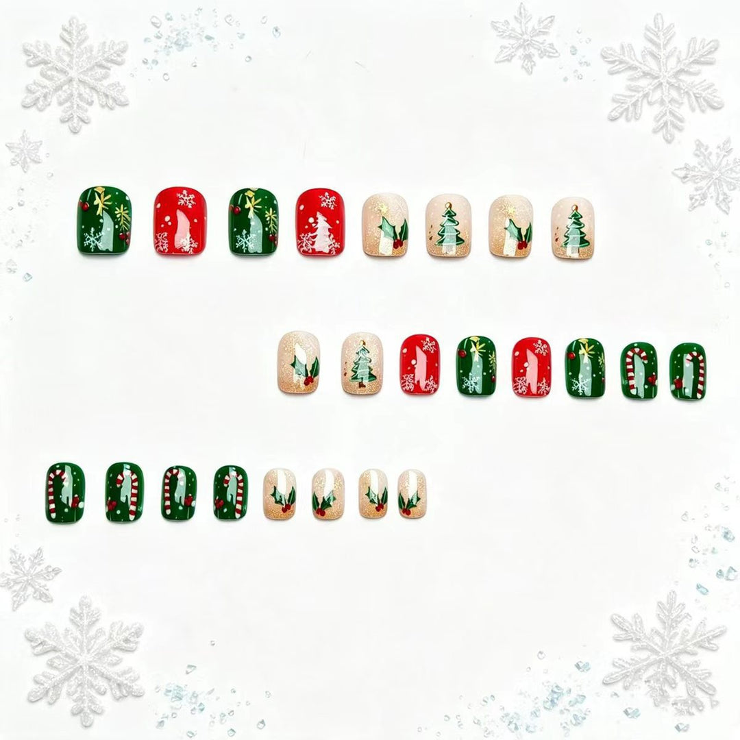 Artificial nails in festive Christmas design Kalsten