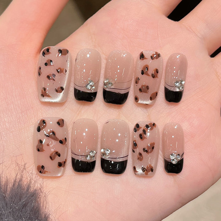 Premium Rhinestone-Embellished Nail Art Extensions Kalsten
