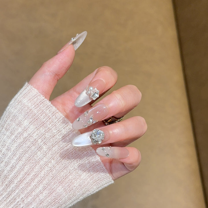Glamorous Decorative Artificial Nails Kalsten