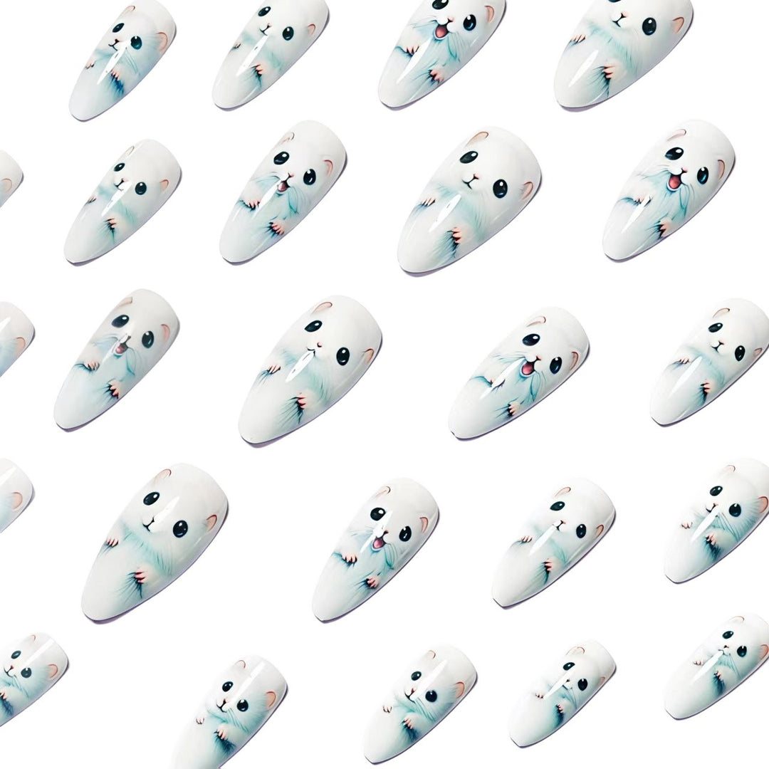Nail art with cute animal design Kalsten