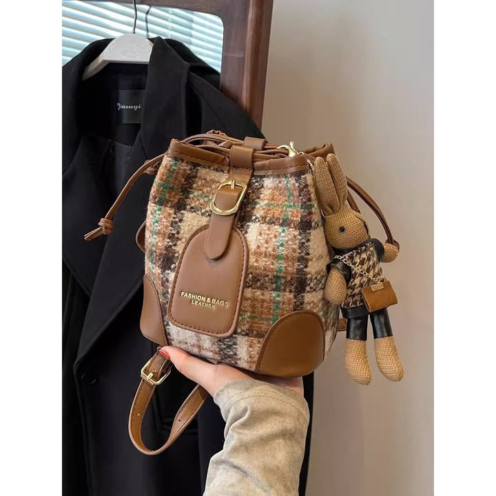 Fashionable Bucket Bag Kalsten