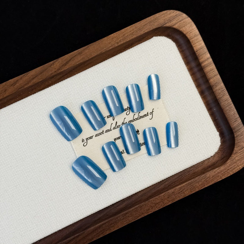 Elegant Lacquered Artificial Nails Kalsten