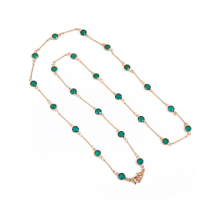 Elegant jewelry holder chain with onyx beads Kalsten