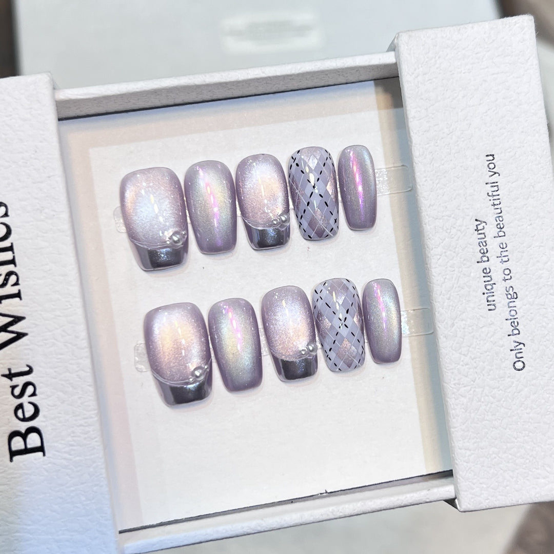 Elegant Press-On Nail Art Set with Iridescent Finish Kalsten