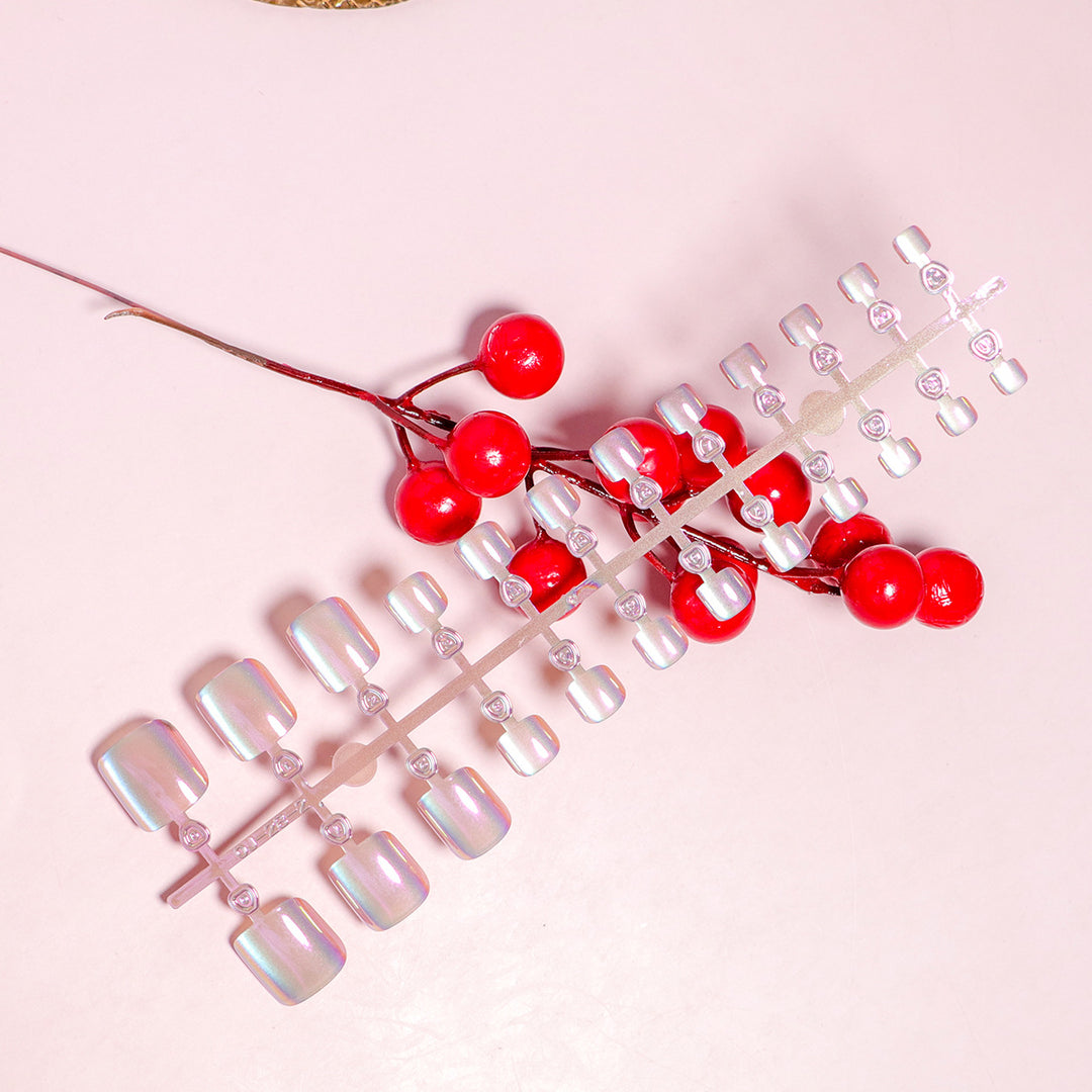 Iridescent Press-On Nail Art Set Kalsten