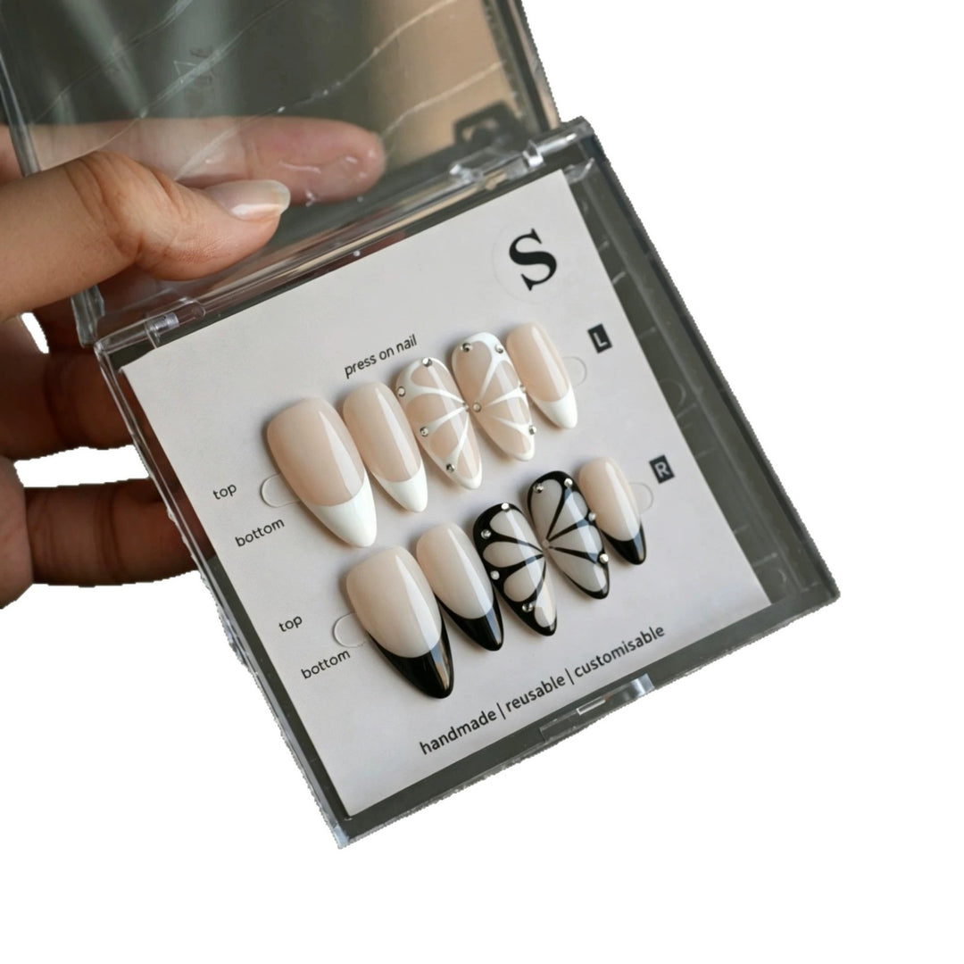 Customizable Artistic Press-On Nail Set