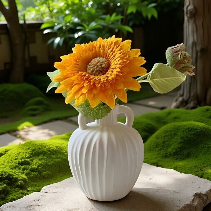 Elegant Sunflower Decorative Vase