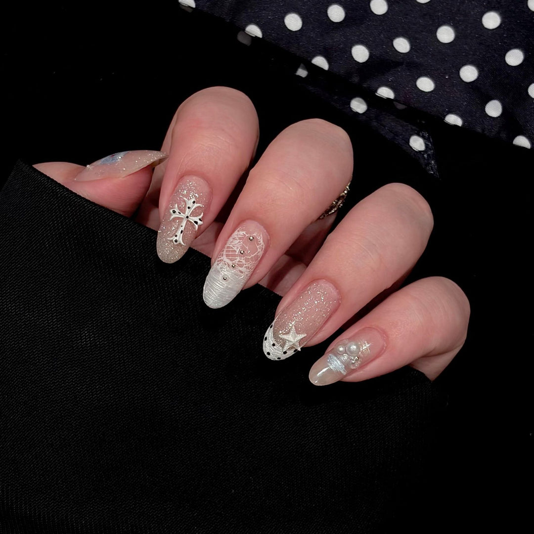 Acrylic Nail Set with Dreamy Glitter and Pearl Designs Kalsten