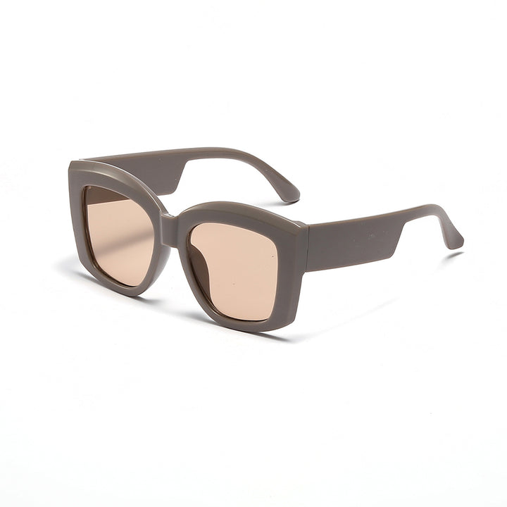 Women fashionable oversized sunglasses in unique design Kalsten