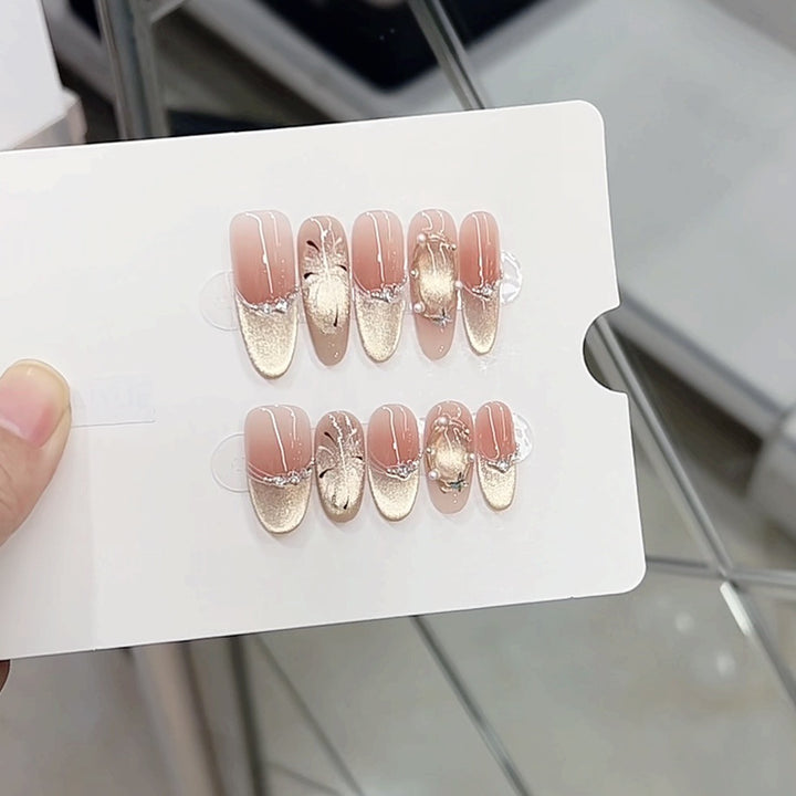 Elegant Press-On Nail Set with Metallic Accents Kalsten