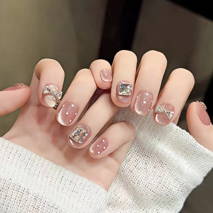 Luxurious Rhinestone-Embellished Press-On Nails Kalsten