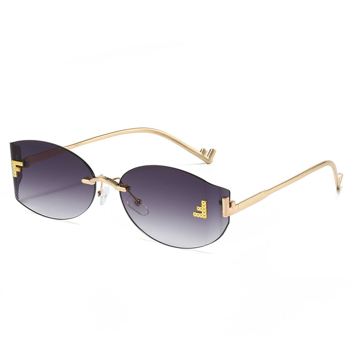 Elegant Winged Sunglasses Kalsten