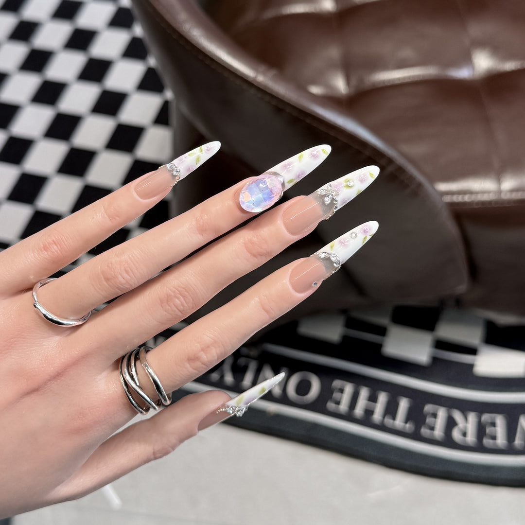 Decorative Floral Stiletto Press-On Nail Set Kalsten