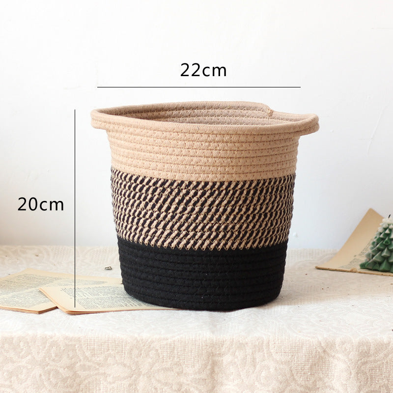 Stylish storage bucket made of woven natural material Kalsten