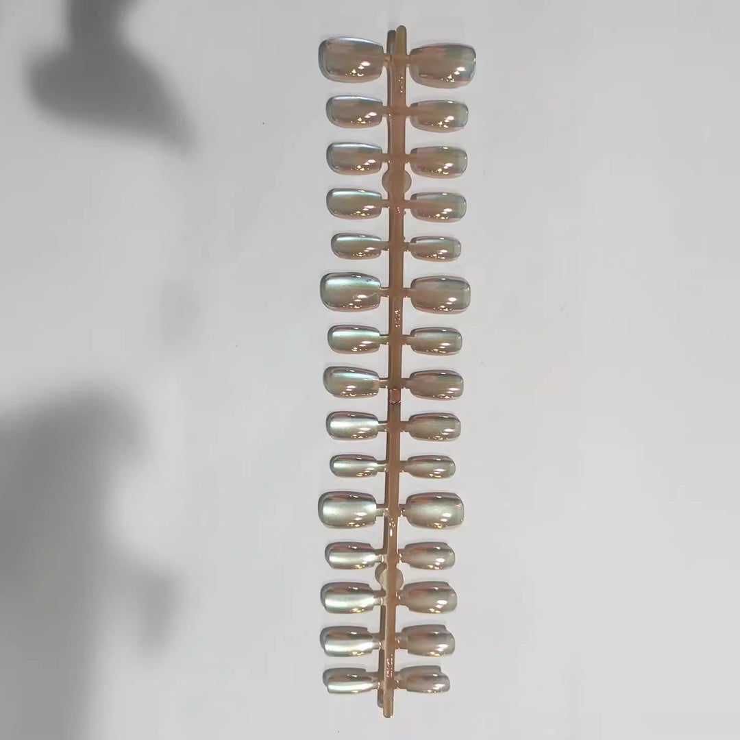 Iridescent Press-On Nail Tips Kalsten