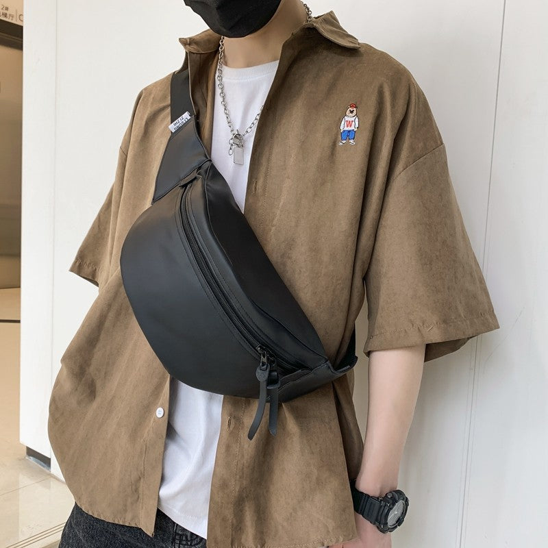 Belt bag with adjustable carrying strap and practical compartments Kalsten