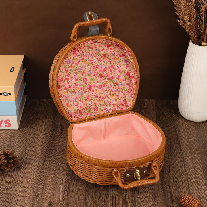 Floral-Inspired Woven Basket Kalsten