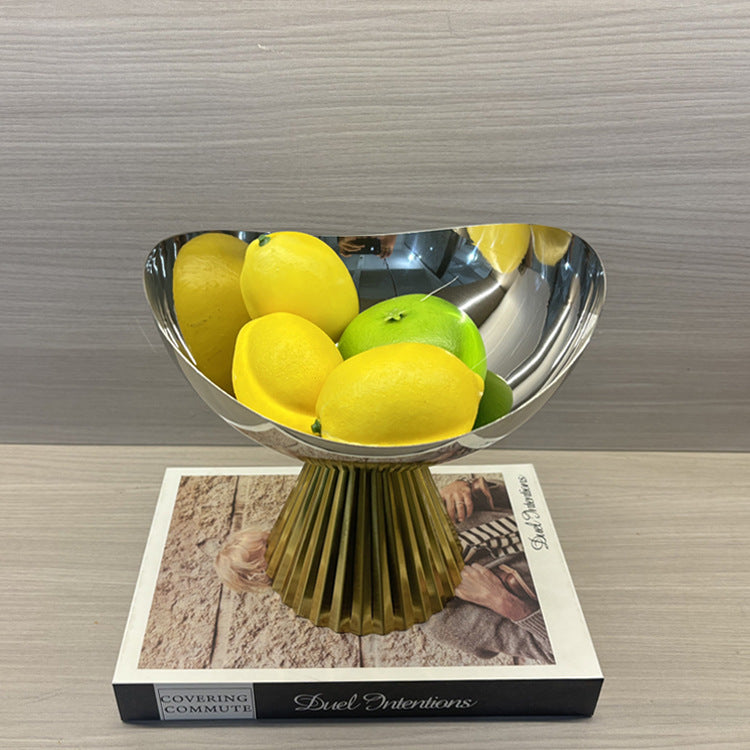 Elegant Sculptural Metallic Centerpiece