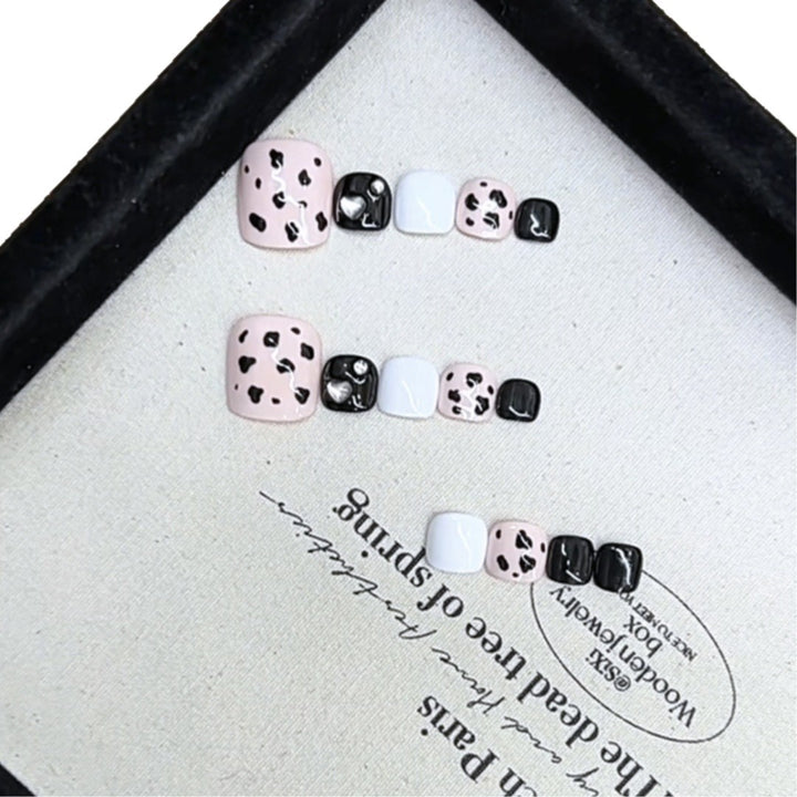 Artistic Animal Print Press-On Nail Set Kalsten