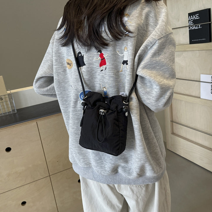 Practical shoulder bag with adjustable carrying system Kalsten