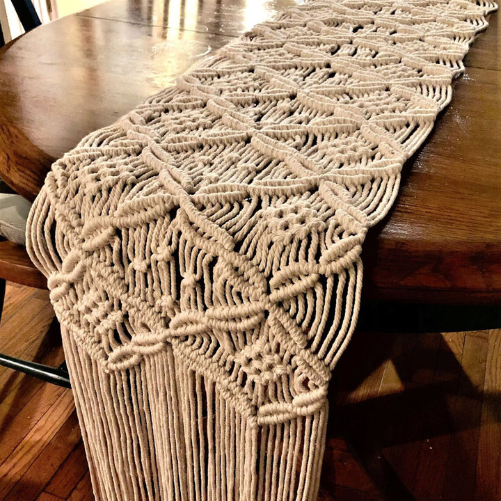 Decorative Macrame Fringe Runner Kalsten