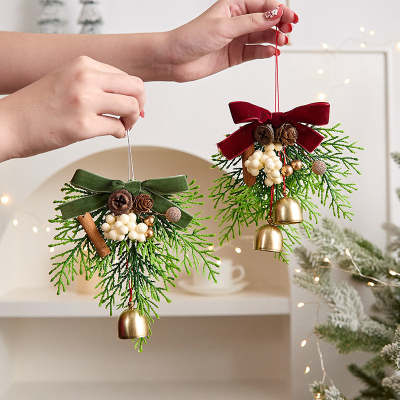 Decorative Christmas Wreath Kalsten