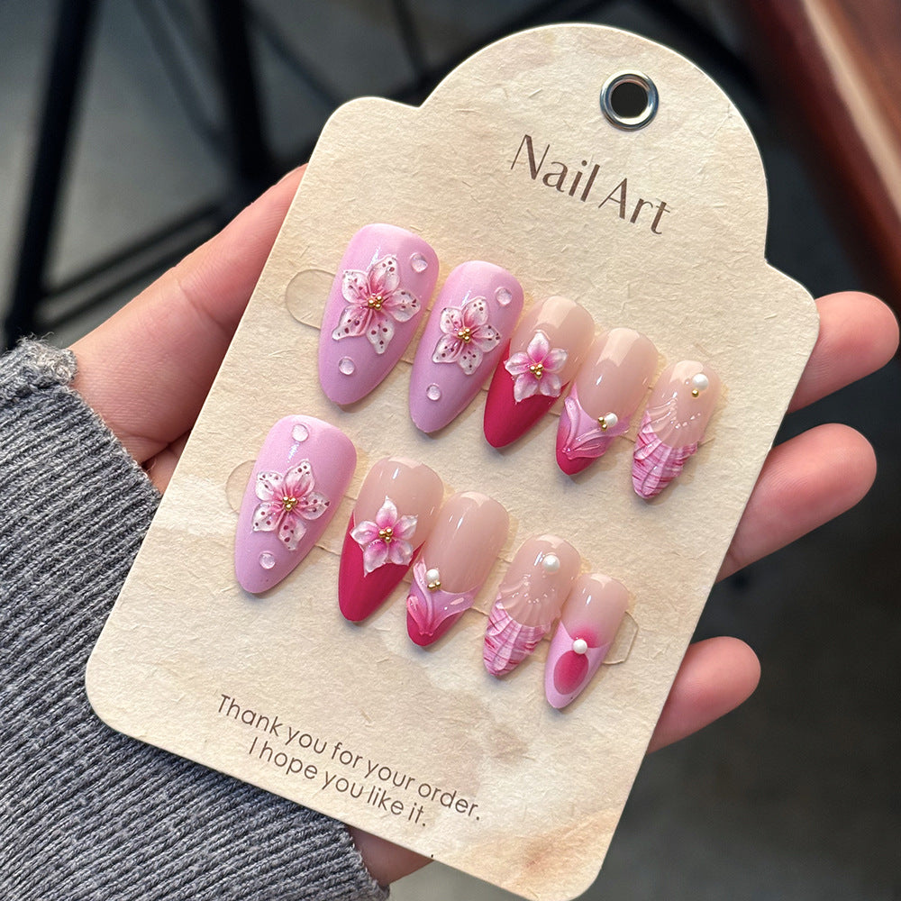 Elegant Floral-Accented Press-On Nail Set Kalsten