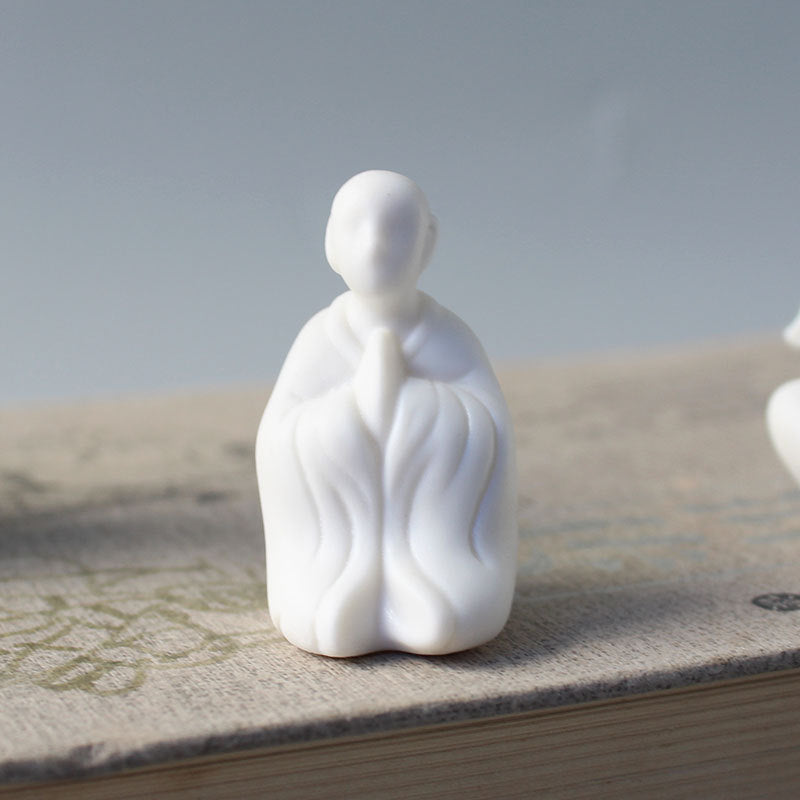 Decorative porcelain figure Kalsten