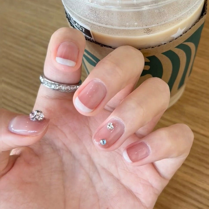 Modestly Chic Press-On Nails Kalsten