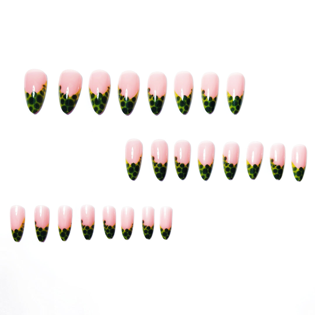 Artistic Green-Gradient Gel Nail Art Kalsten