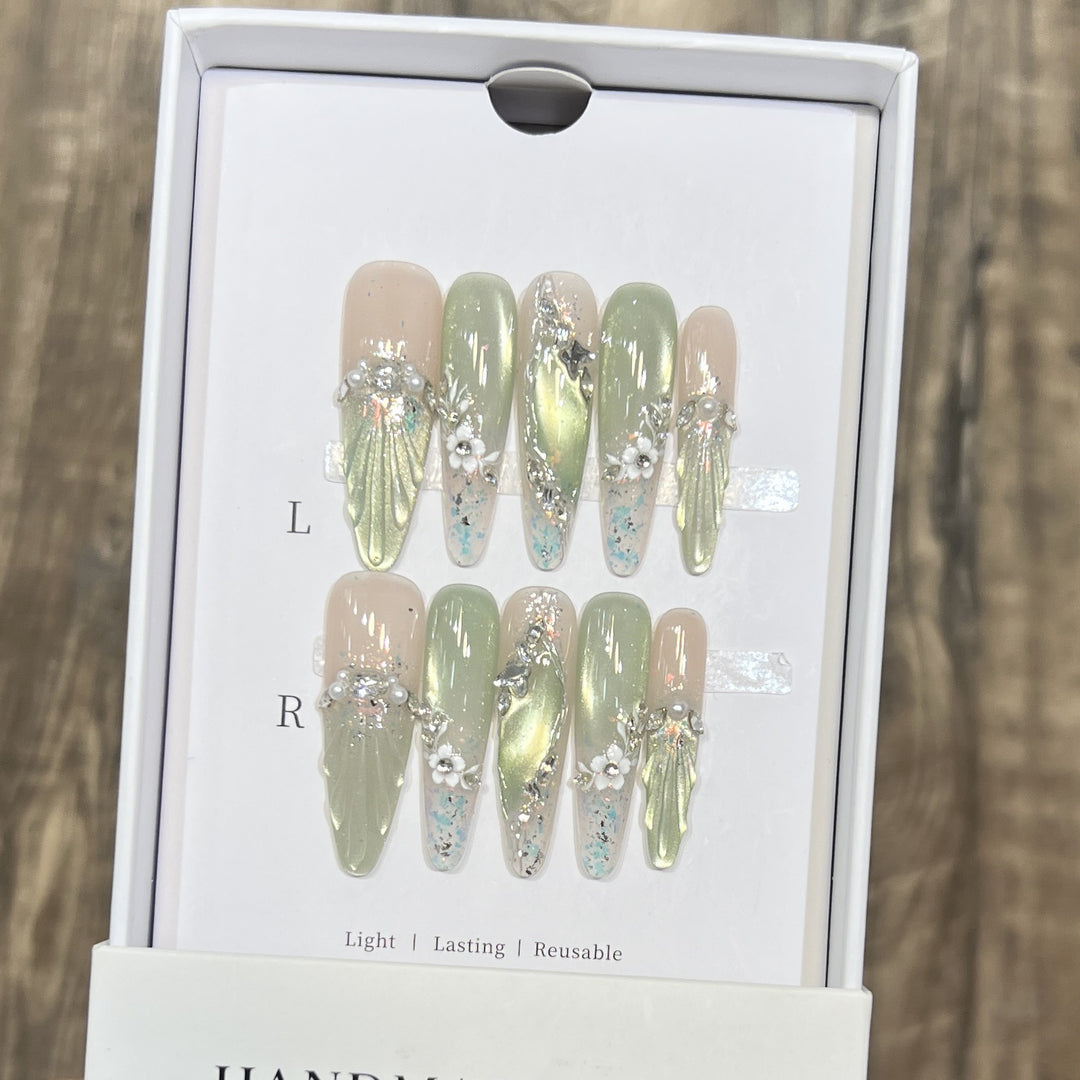 Floral Accented Stiletto Press-On Nails Kalsten
