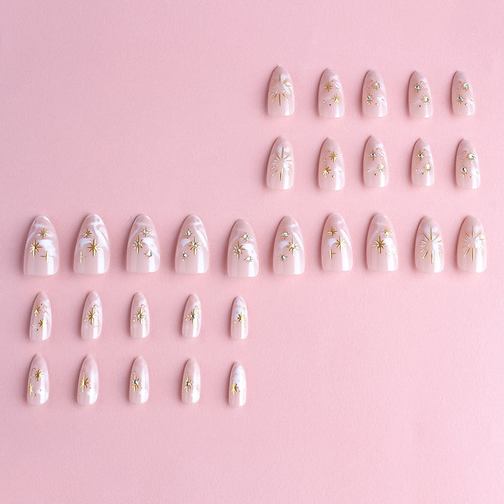 Decorative Nail Art Set with Luxury Metallic Accents Kalsten