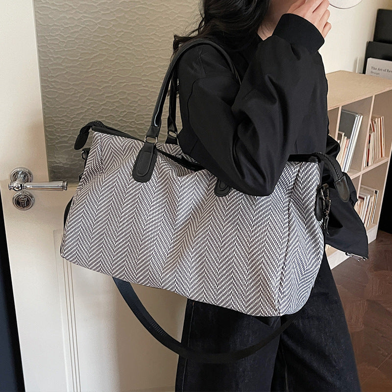 Minimalist Large Capacity Duffel Bag Kalsten