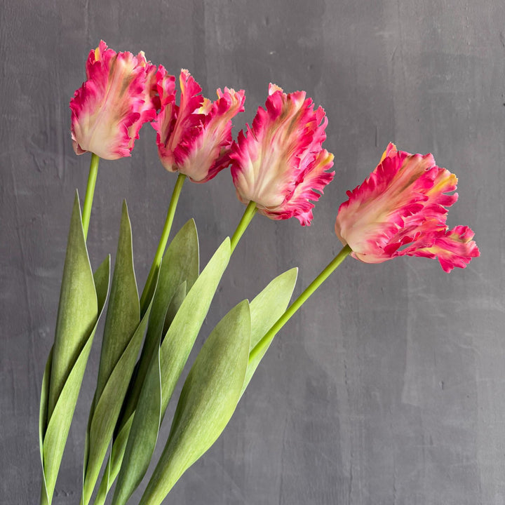 Lifelike Floral Accent
