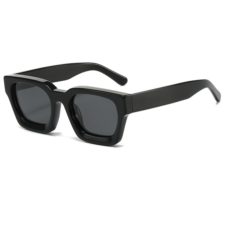 Women's designer sunglasses with modern, square frame and UV protection Kalsten