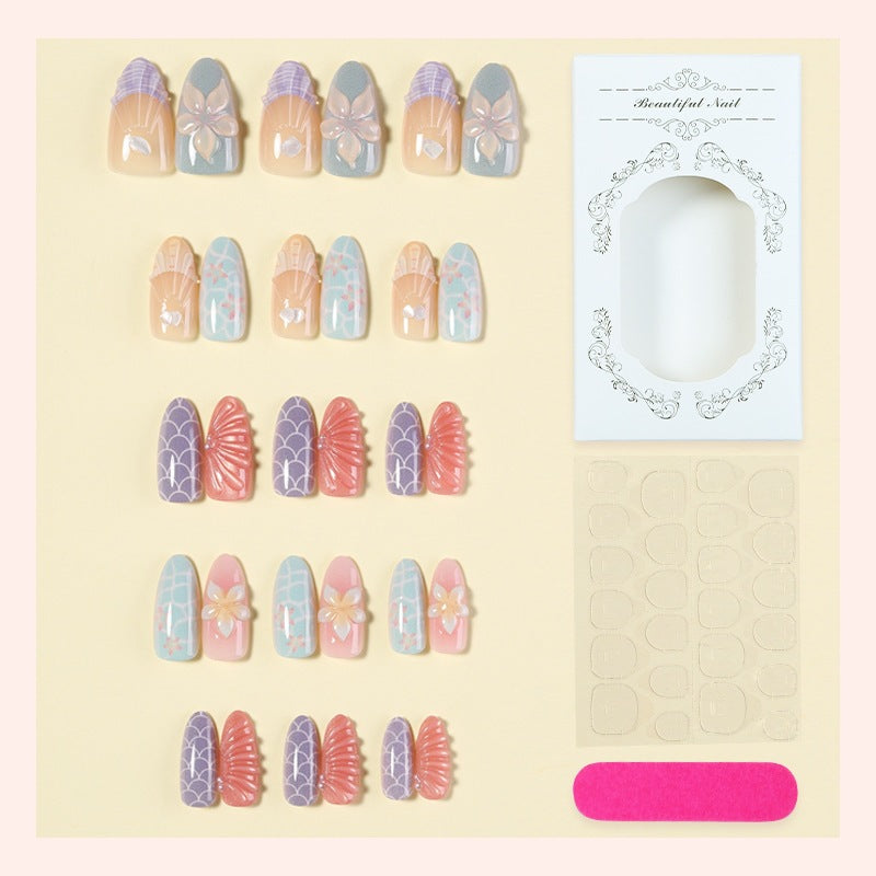 Artificial nail set with elegant floral and geometric designs Kalsten