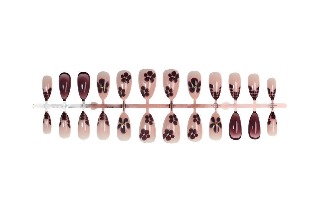 Artificial nail set with floral and elegant design Kalsten