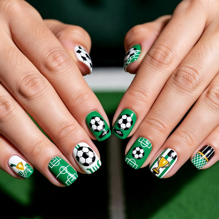 Soccer-Themed Nail Art Kalsten