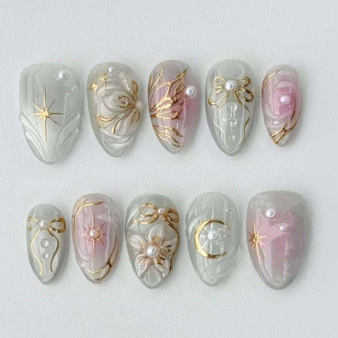 Artificial nail set with filigree golden accents Kalsten