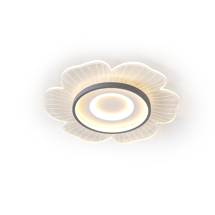 Artistic Cloud-Style Ceiling Light